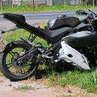 Na zdjęciu wypadek w Lututowie. Zderzenie auta z motocyklem / fot.: Joanna Major