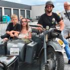 Na zdjęciu drugi dzień Cepeliady w Sulmierzycach. Zlot motocykli i zabytkowych pojazdów...