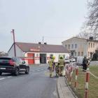 Zdjęcie z miejsca kolizji w Czarnożyłach i usuwania z drogi płynów eksploatacyjnych /...