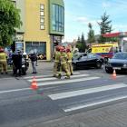 Na zdjęciu wypadek na Sieradzkiej w Wieluniu. Zderzenie dwóch aut / fot.: Sławomir Rajch