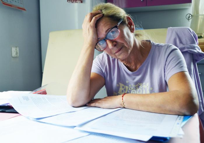 Jolanta Brożyna akcentuje, że jest niepełnosprawna i mieszkanie na trzecim piętrze komplikowało by jej życie