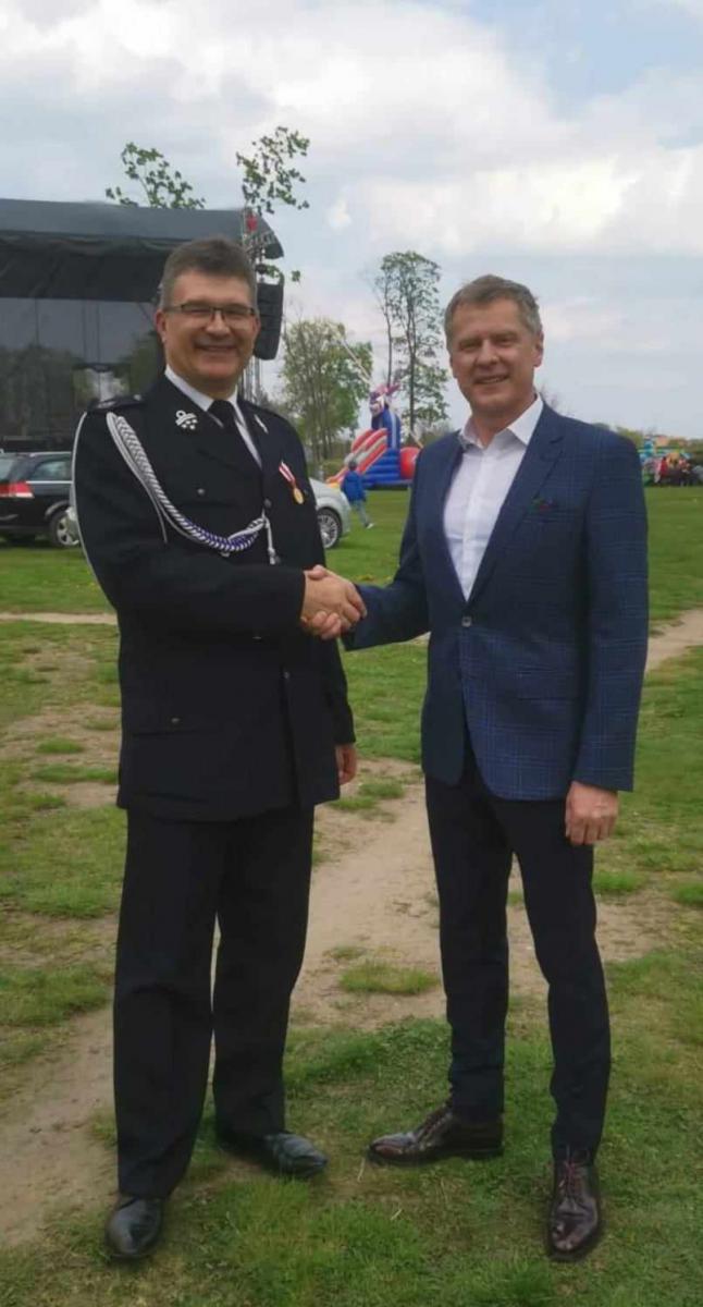 Krzysztof Respondek z Dariuszem Tokarskim