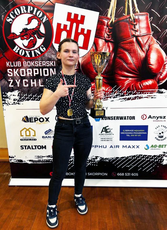 Julia Różycka bokserka z Kruplina w gminie Nowa Brzeźnica