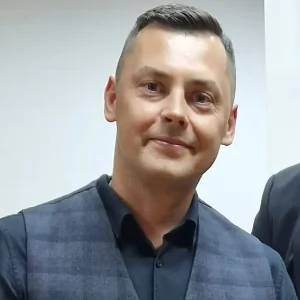 Zdjęcie: Wieluń wiadomości Kulisy Powiatu Portal gazeta Kulisy kulisy