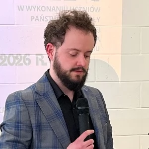 Zdjęcie: Wieluń wiadomości Kulisy Powiatu Portal gazeta Kulisy kulisy