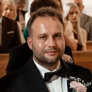 Zdjęcie: Wieluń wiadomości Kulisy Powiatu Portal gazeta Kulisy kulisy