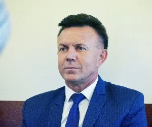 Zdjęcie: Wieluń wiadomości Kulisy Powiatu Portal gazeta Kulisy kulisy