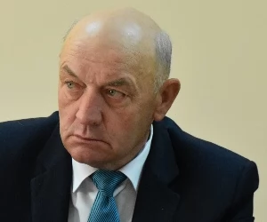 Zdjęcie: Wieluń wiadomości Kulisy Powiatu Portal gazeta Kulisy kulisy