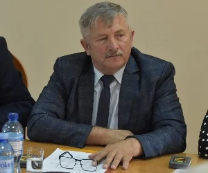 Zdjęcie: Wieluń wiadomości Kulisy Powiatu Portal gazeta Kulisy kulisy