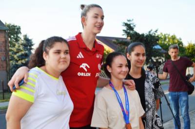 Zdjęcie: piłka siatkowa Wieluń sport kulisy