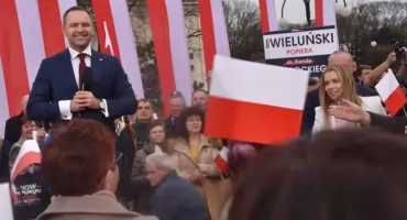W powiecie wieluńskim również wygrał Karol Nawrocki 