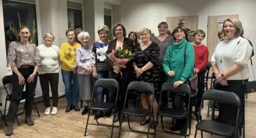 Spotkanie autorskie z Agnieszką Krawczyk - w Działoszynie opowiadała o kulisach pisania książek 
