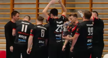 Mielczarek i Waloch poprowadzili MKS Wieluń do ważnej wygranej! Pewne 32:28 z AZS AWF Warszawa