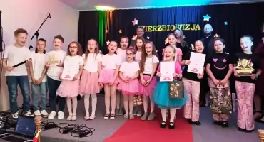 Wierzbiowizja 2026: Ponad stu uczniów na scenie festiwalu piosenki obcojęzycznej
