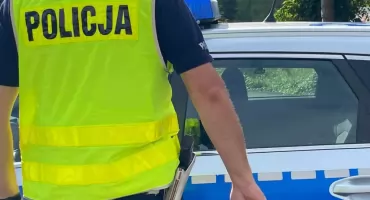 Ukradli artykuły ze sklepu - wpadli, bo na nagraniach rozpoznał ich policjant