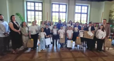 Uroczyste rozstrzygnięcie Powiatowego Konkursu Plastycznego w Powiecie Pajęczańskim
