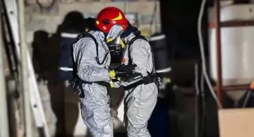 Rozbili narkotykowy gang. Zlikwidowali laboratorium i zatrzymali cztery osoby [FILM]