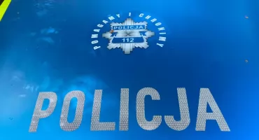 Kobieta uciekła z samochodu w Dalachowie. Policja wyjaśniła okoliczności zdarzenia