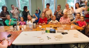 Wieluńskie pająki ludowe rodzą się w Mokrsku