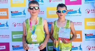 Sukces młodych siatkarzy z Bieniądzic - wystąpili na Mistrzostwach Polski w siatkówce plażowej