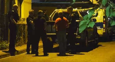 Zakrwawiona 38-latka przy Robotniczej w Wieluniu. Policja zatrzymała mężczyznę, w tle możliwa próba zabójstwa