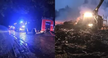 Pożar w gminie Złoczew - paliła się sterta gałęzi 