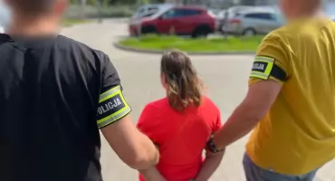 31-latka brutalnie znęcała się nad kilkumiesięcznym synkiem - złamała mu ręce oraz nogę [WIDEO]