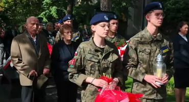 Podróż miała być tylko w jedną stronę. W Wieluniu wspominano Sybiraków