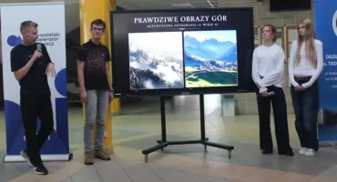 Młodzież z I LO w Wieluniu wydała narzędziownik o dezinformacji