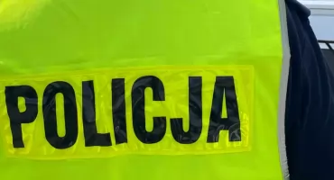 O krok od tragedii - mężczyzna wypadł z dziewiątego piętra bloku, ale na szczęście przeżył