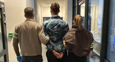 25-latek konstruował koktajle mołotowa - został już zatrzymany