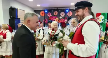 Pół wieku śpiewają i świetnie się mają. Jubileusz 50-lecia Ludowego Zespołu Śpiewaczego Ostrowiacy