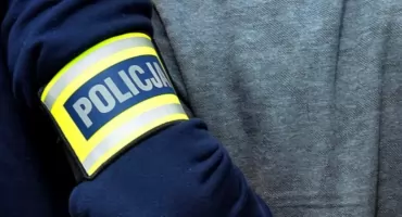 Pokazał w sieci noże i kastety. 14-latek zatrzymany