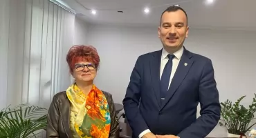 Mieczysław Fogg połączy pokolenia. Muzyka, wspomnienia i retro dancing w Siemkowicach