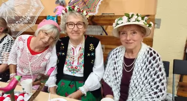 Parkiet pękał w szwach. Wieluńskie Senioralia 2026